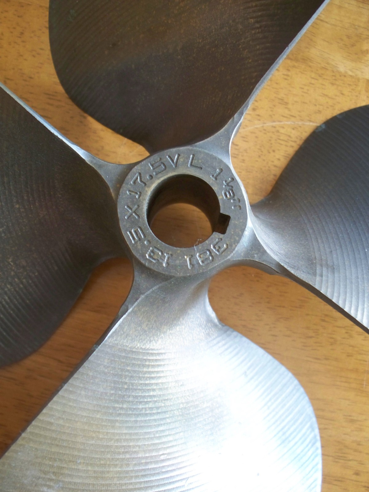 Acme Brass 381 Propellor, 13.5″x17.5″x 1 1/8″, 4 Blade, Bent Blade, Used