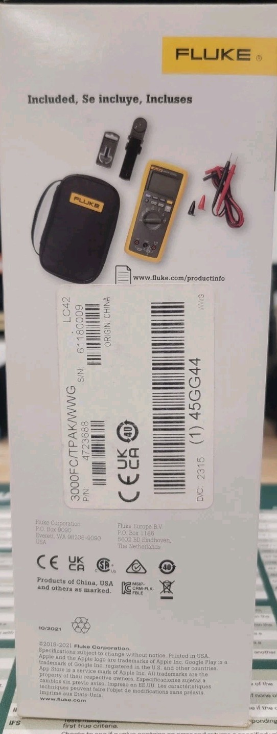 FLUKE Multimeter Combo Kit 3000 FC/TPAK
