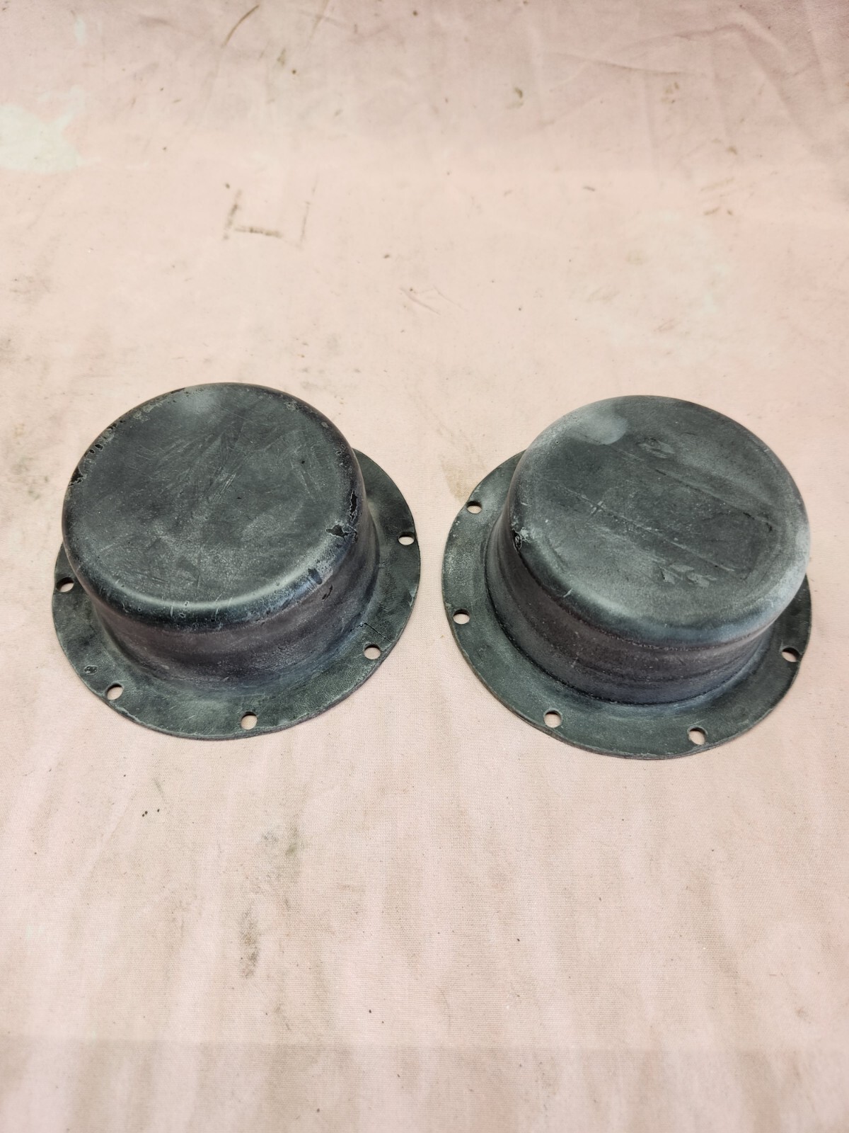 JOHNSON CONTROLS V-3000-6000 RUBBER DIAPHRAGMS FOR V3000-1 ACTUATOR, NOS
