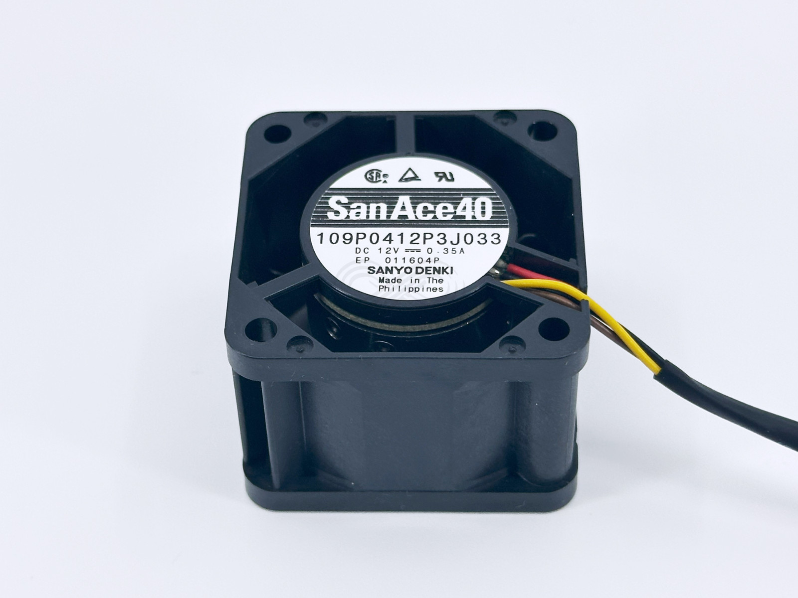 109P0412P3J033 SANYO DENKI PWM Fan 40x40x28 mm 12V 16.2CFM 12500RPM Tach Sensor