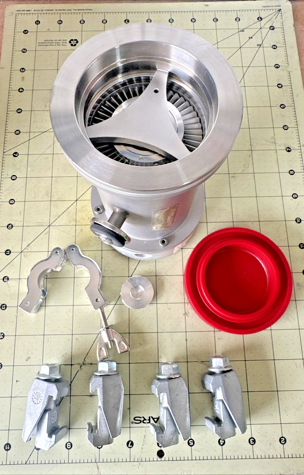 Pfeiffer TMH-050 Turbo Vacuum Pump W/ Cover Plates As Shown *Works*