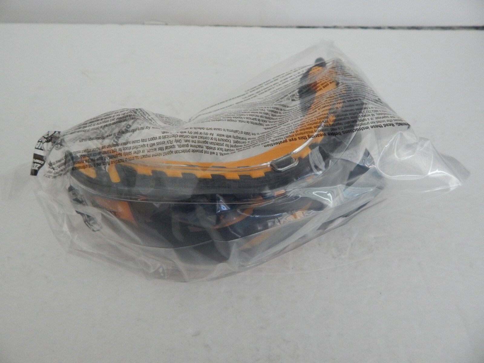 DEWALT DPG82 Concealer Safety Goggles with Clear Anti-Fog Lens New