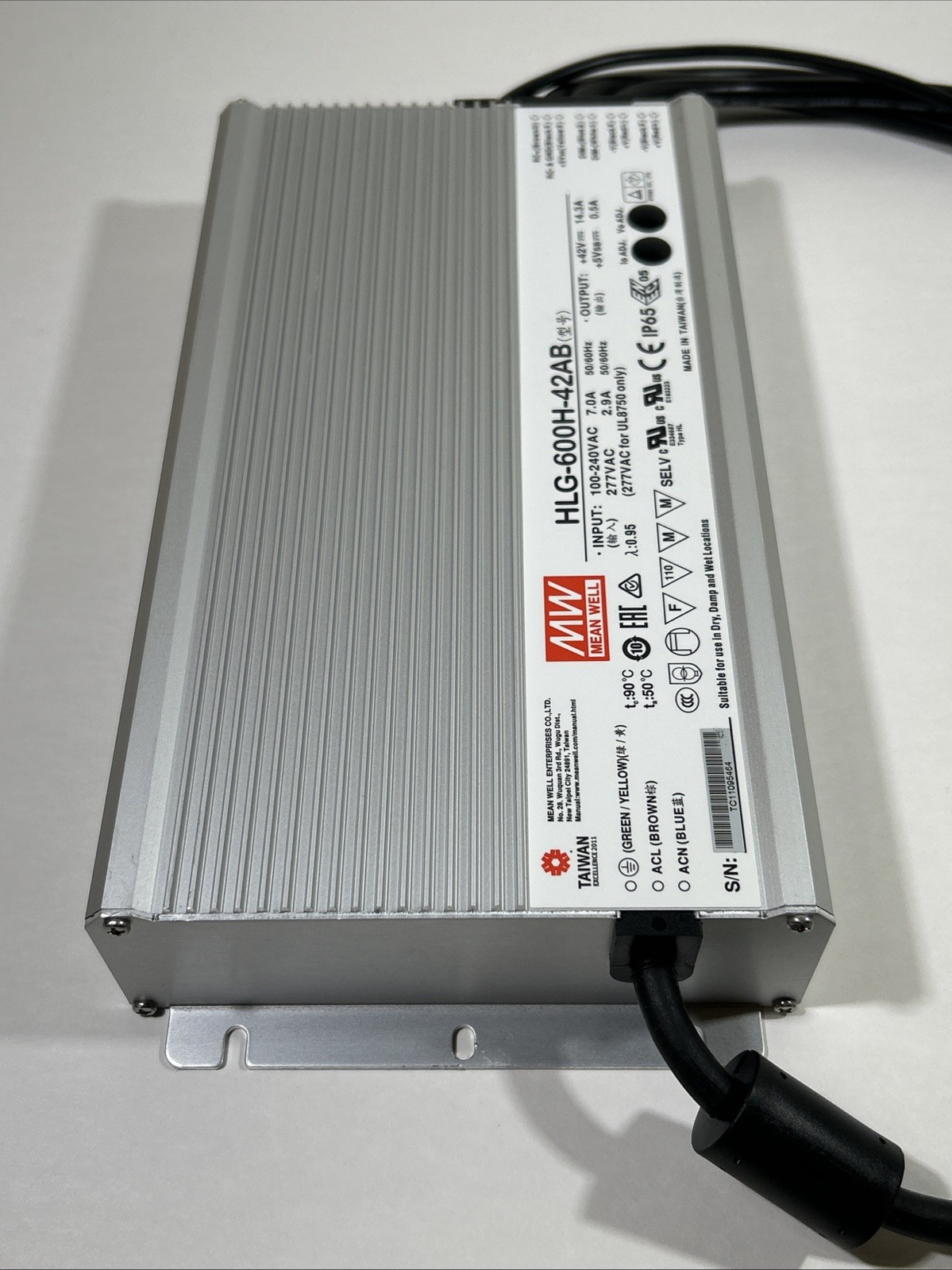 Mean Well HLG-600H-42AB Power Supply 600W 42V – Adjustable Dimmable