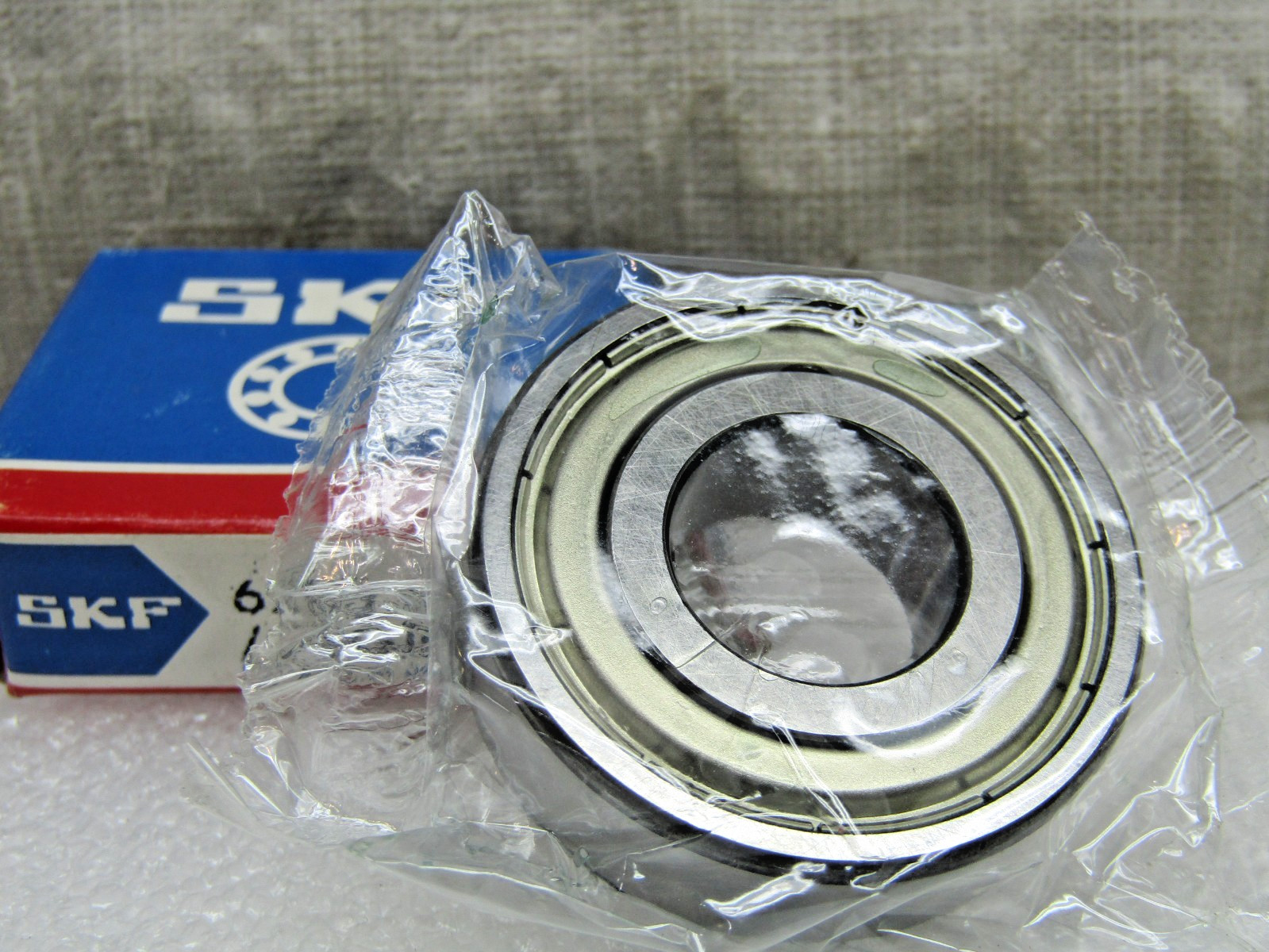 SKF 6203-2Z C3 17mm X 40mm X 12mm Shielded Bearing