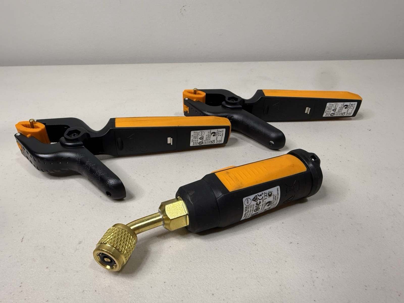 Testo 557s Smart Digital Manifold Kit w/ Hoses & Wireless Probes- Barely Used