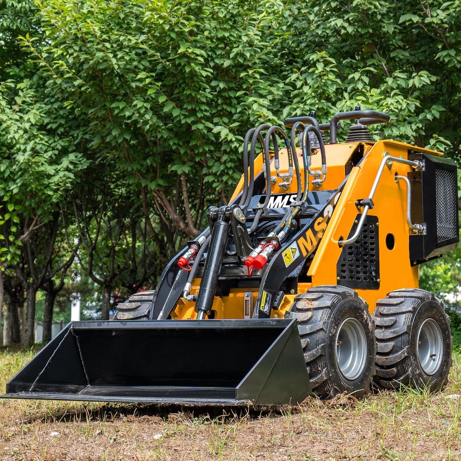 GA/TX pickup 320kg Wheel Type Mini Skid Steer Loader 13.5HP B&SEngine