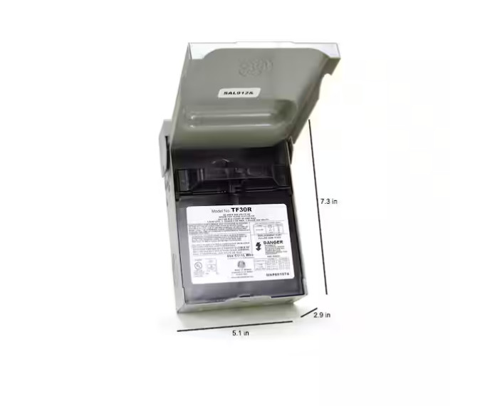 GE 30 Amp 120/240V Fused AC Disconnect, Outdoor Rated