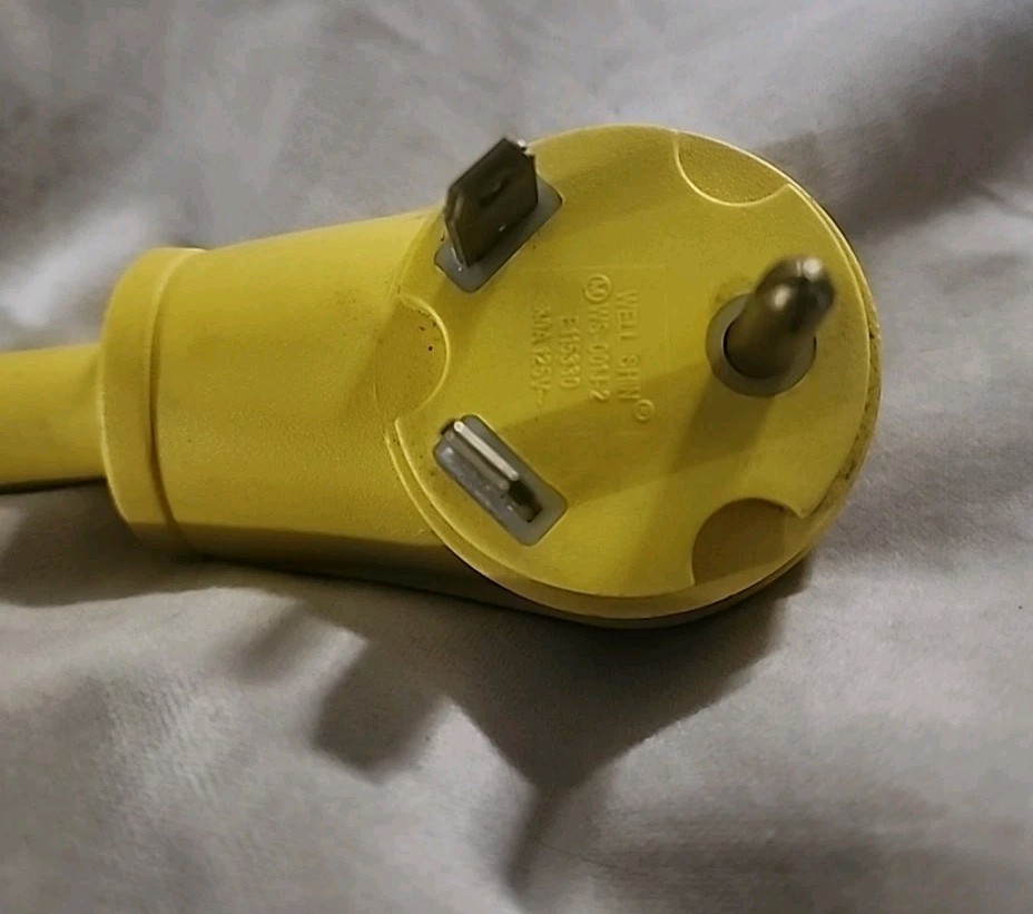 Conntek 14340 30Amp RV to 15/20Amp Pigtail Adapter