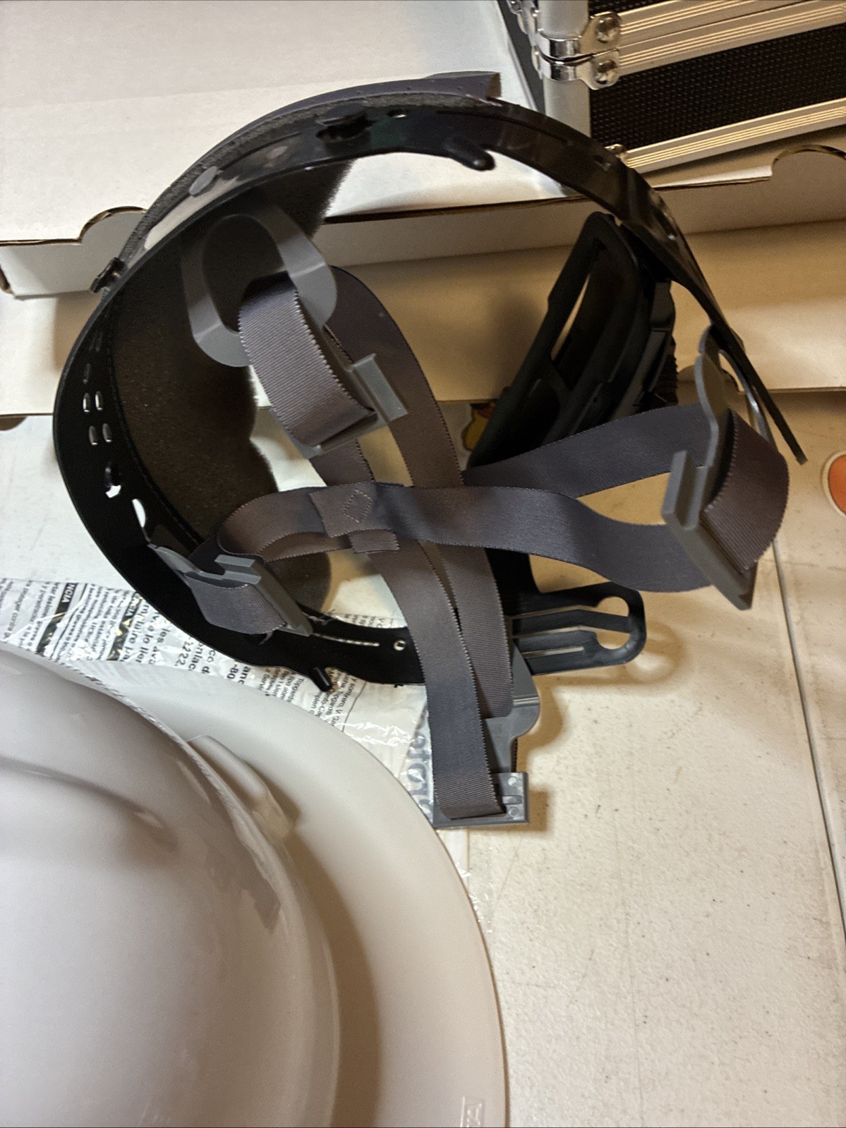 MSA Safety 475369 V-Gard Full Brim Hard Hat, Slotted, Type 1, Class E, Fas-Trac
