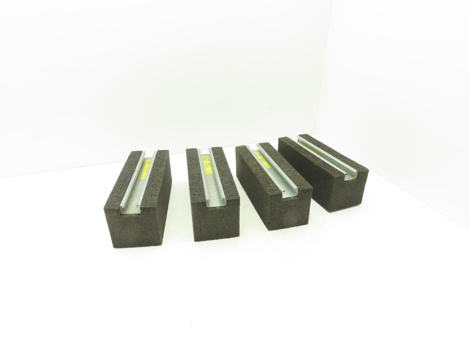 Erico PP50H4 Rooftop Pipe Support Conduit Mounting Pier 10.5x4x4″ 50lb Lot of 4