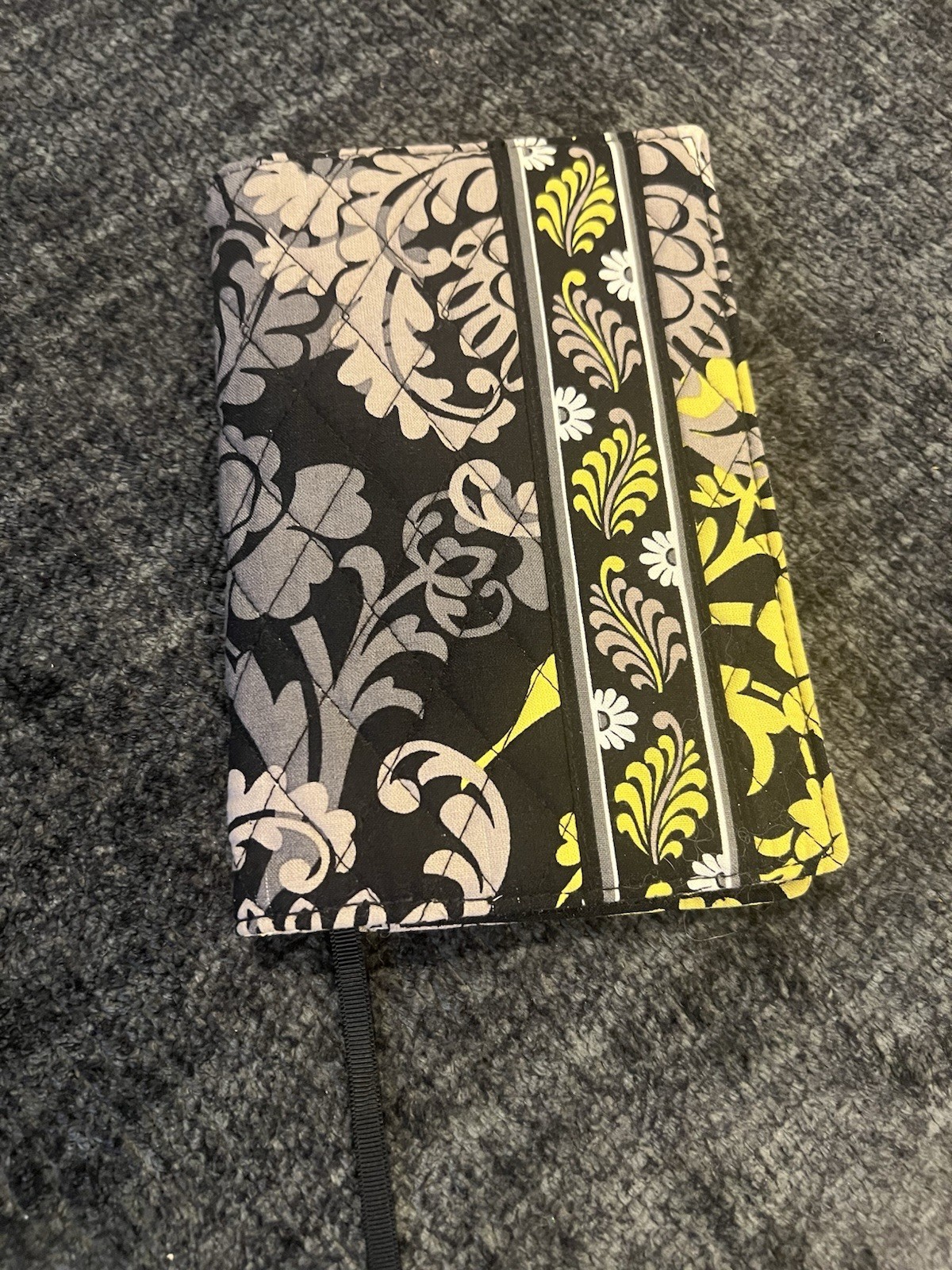Vera Bradley Baroque Pattern Notebook Or eReader Holder