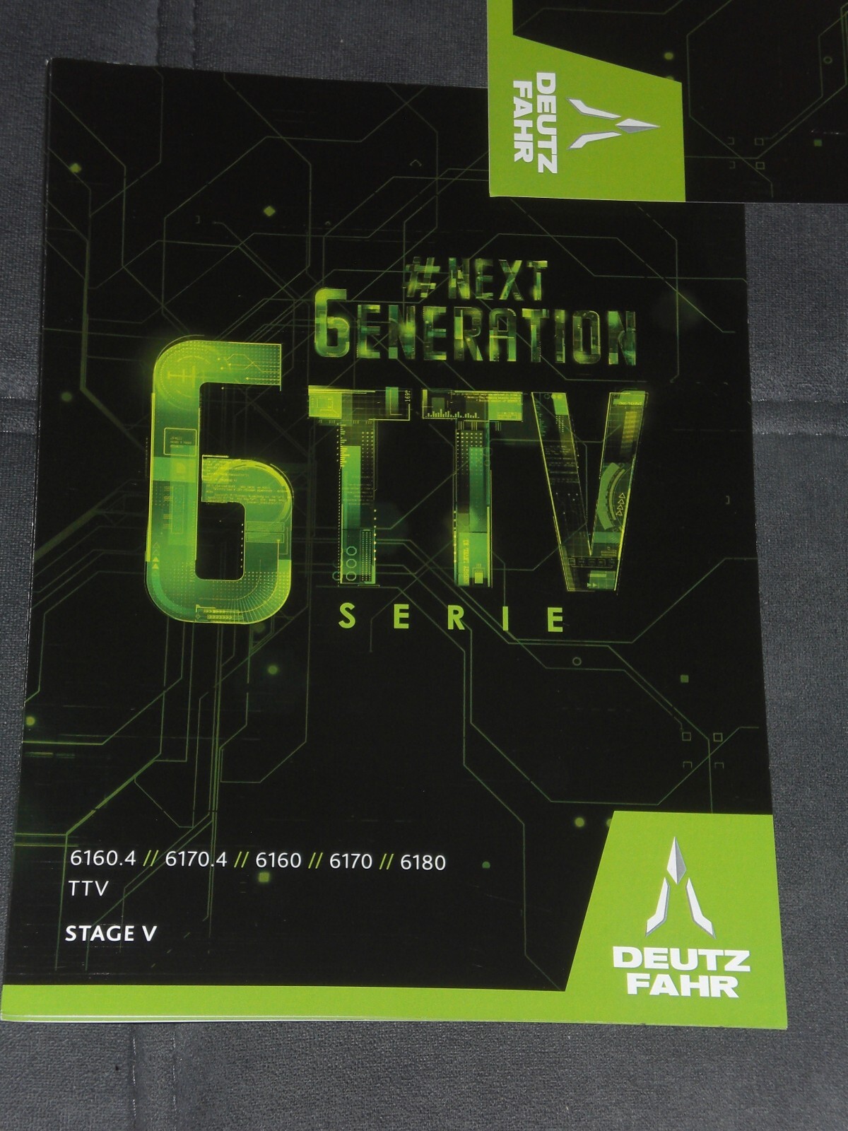 Deutz-Fahr # Next Generation 6 TTV Series Tractors Brochure 11/2023 (DF 305)