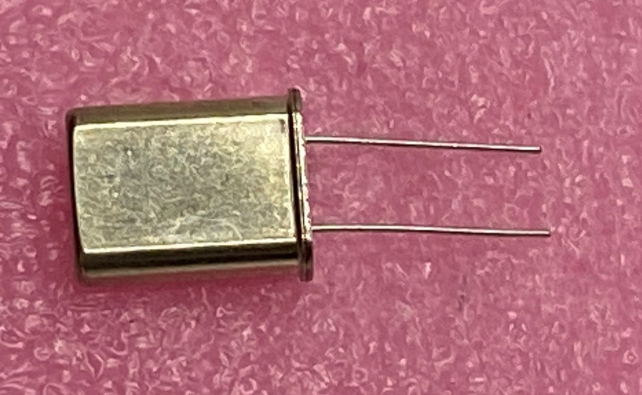 CTS Crystal 12.000mhz HC-49 series CTX058 MP120 12mhz