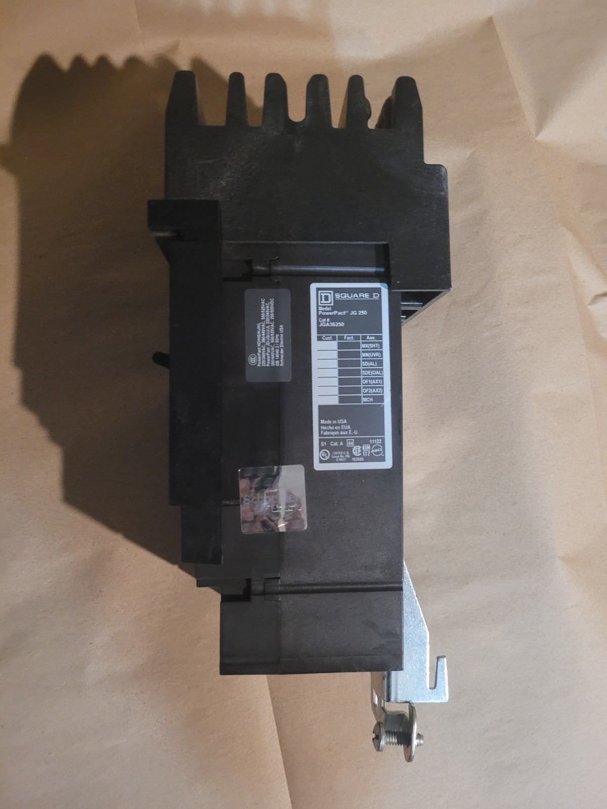 JGA36250 – SQUARE D – MOLDED CASE Circuit Breaker, 250A, 600V