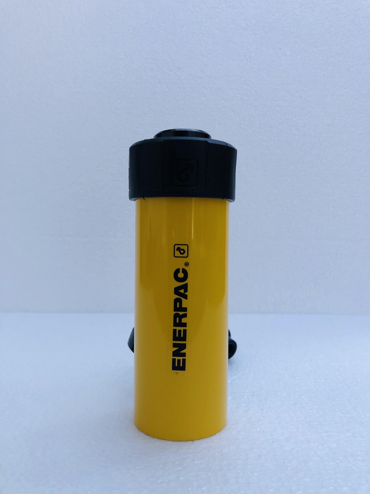 Enerpac RC 104 Trio Hydraulic Cylinder Single Acting 10 Ton Capacity 4″ Stroke