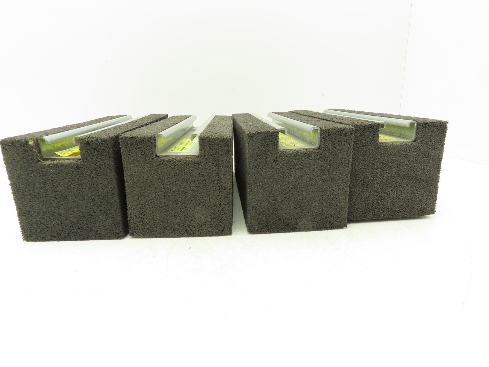 Erico PP50H4 Rooftop Pipe Support Conduit Mounting Pier 10.5x4x4″ 50lb Lot of 4