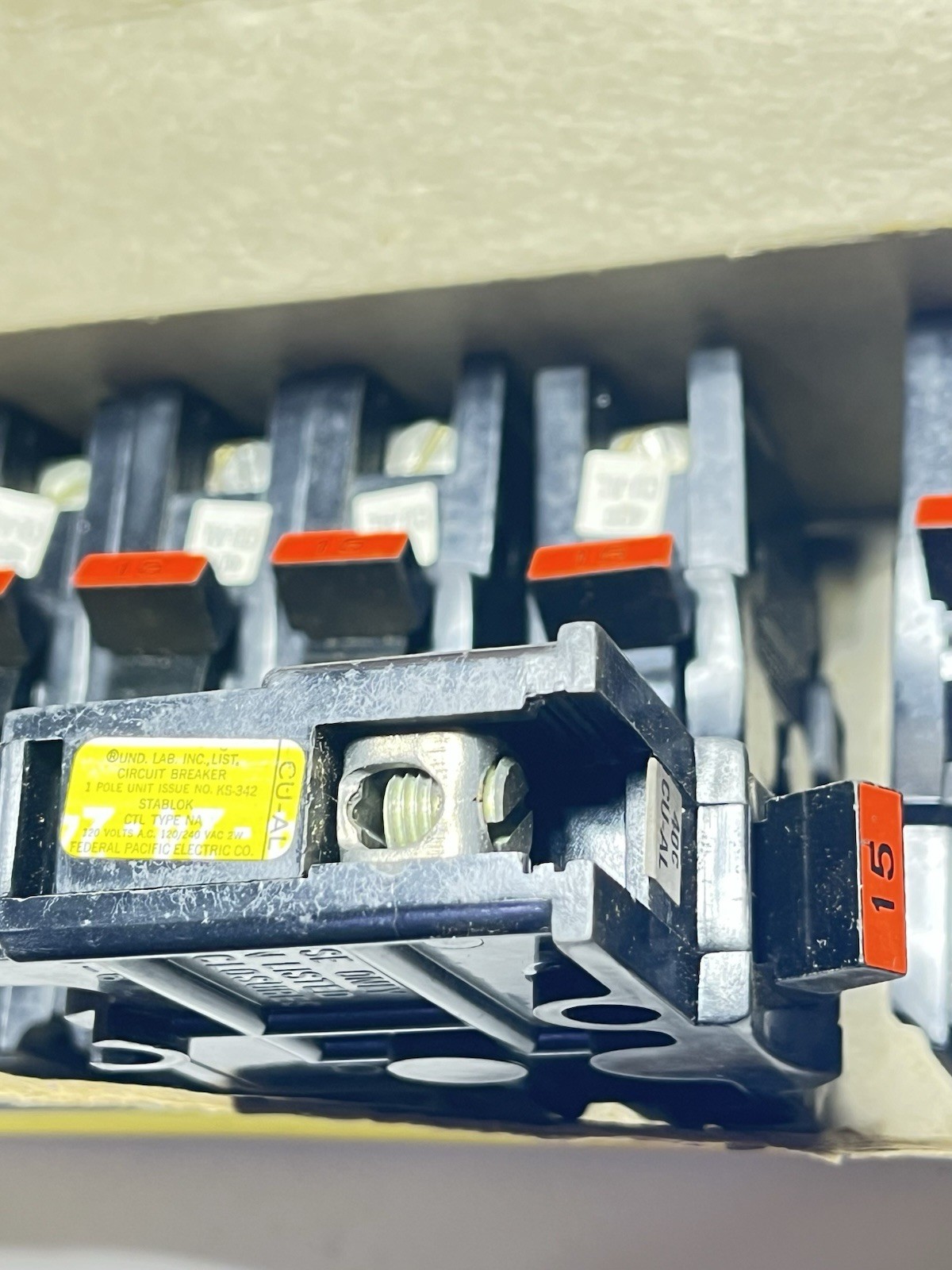 10 FPE Stab Lok 15 Amp Circuit Breakers NA new
