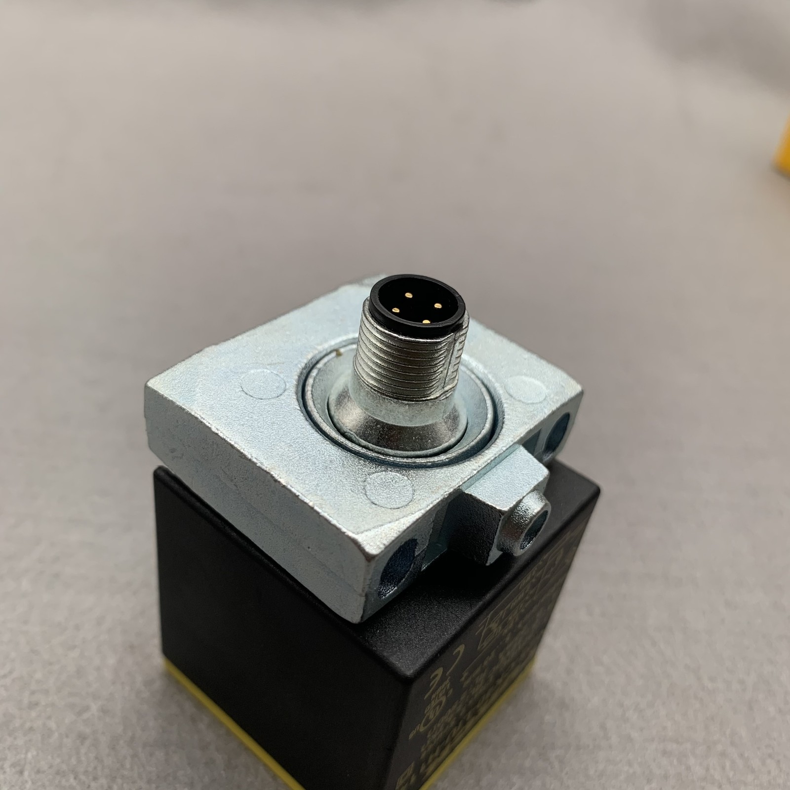 US Brand NEW TURCK NI25-CK40-LIU-H1141 Inductive Proximity Sensor Switch 15.00mm