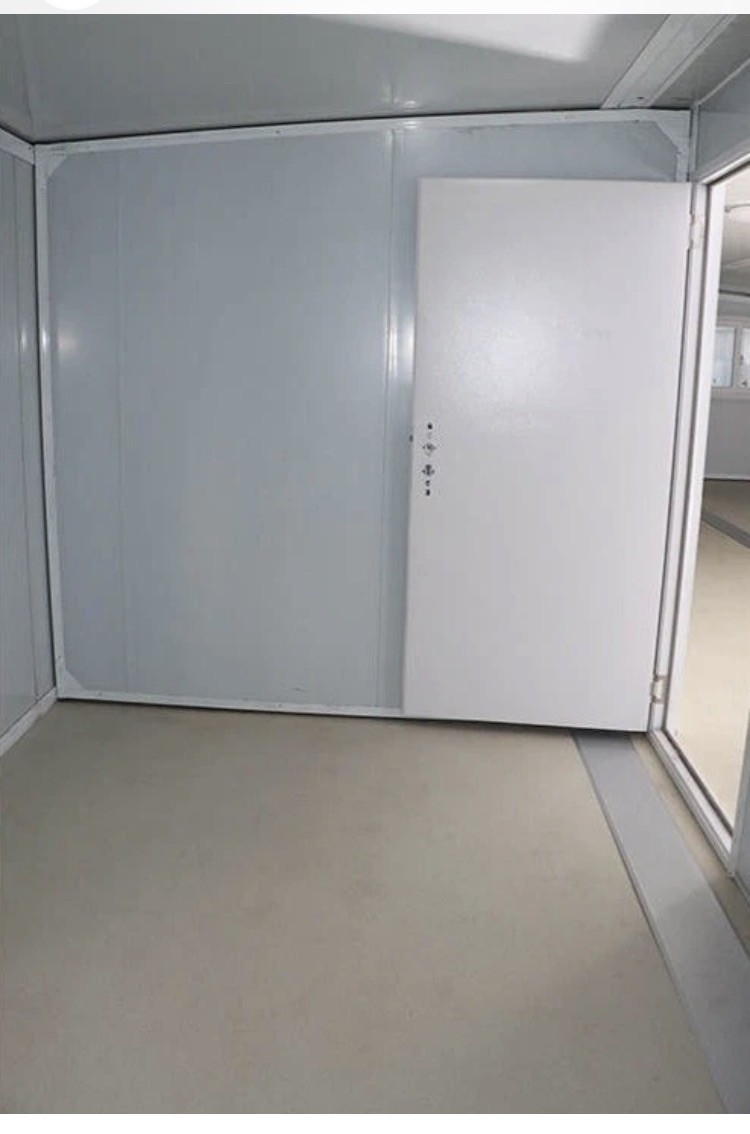 20FT Mobile Expandable Container House EMPTY – BATHROOM INCLUDED