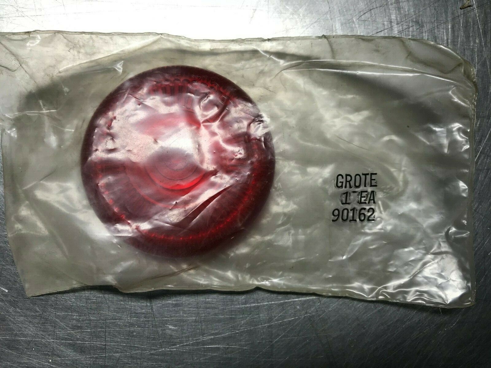 90162 Genuine GROTE RED Clearance Marker LENS 2.5″ Surface Mount