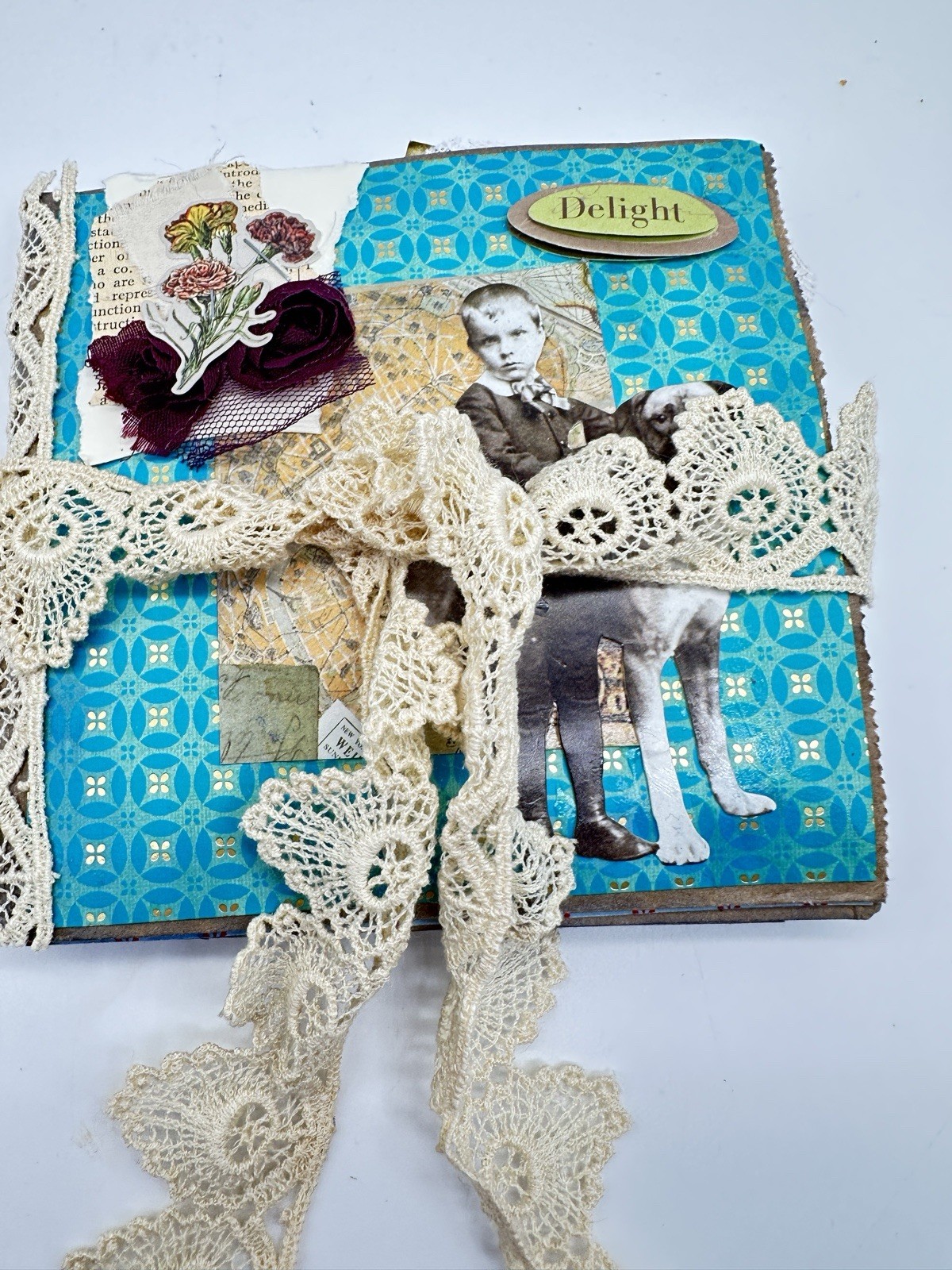 Junk Journal Delight Themed Medium Is Brown Paper Bags And Coffee Dyed Paper