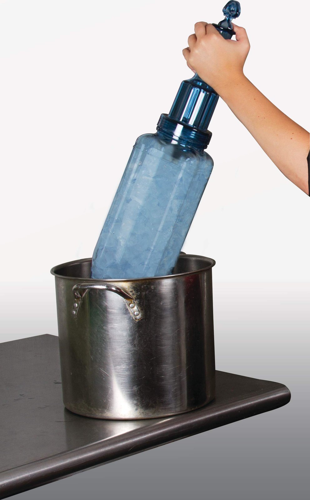 San Jamar Rapi Kool Plus Cold Paddles 128oz Food Service Cooling Tool