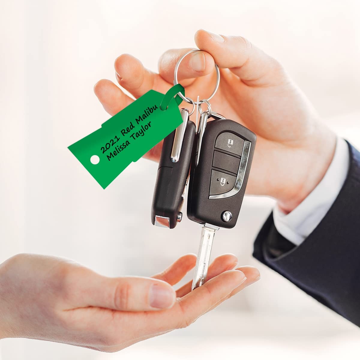 Green Self-Locking Arrow Key Tags (1,000 per Pack) Size 4 100 Tags,