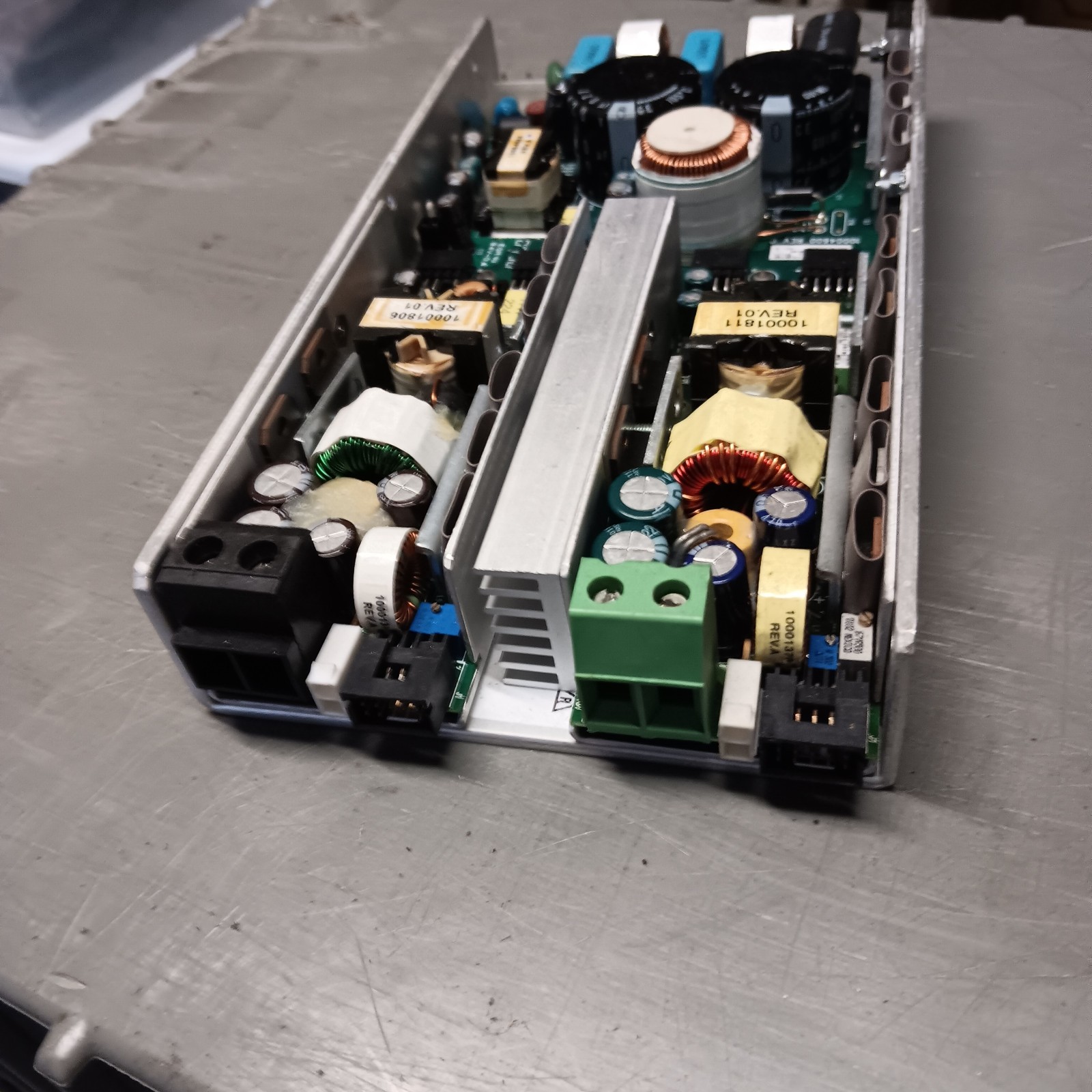 XP POWER P4U6U2 POWER SUPPLY MODULE 100-240 VAC, 5.4A