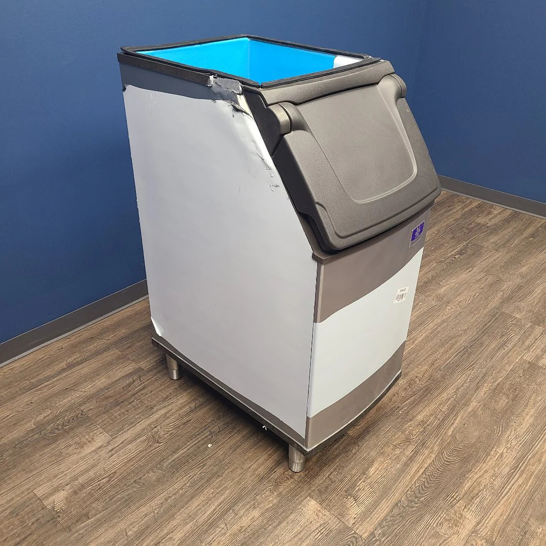 Manitowoc D420 Ice Bin Scratch & Dent 6512