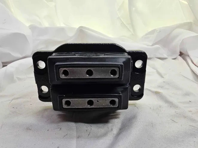 Hydraulic Pilot Contorl Valve for Kobelco 27SR 50SR 50SR-5 SK55SRX PX30V00082F2