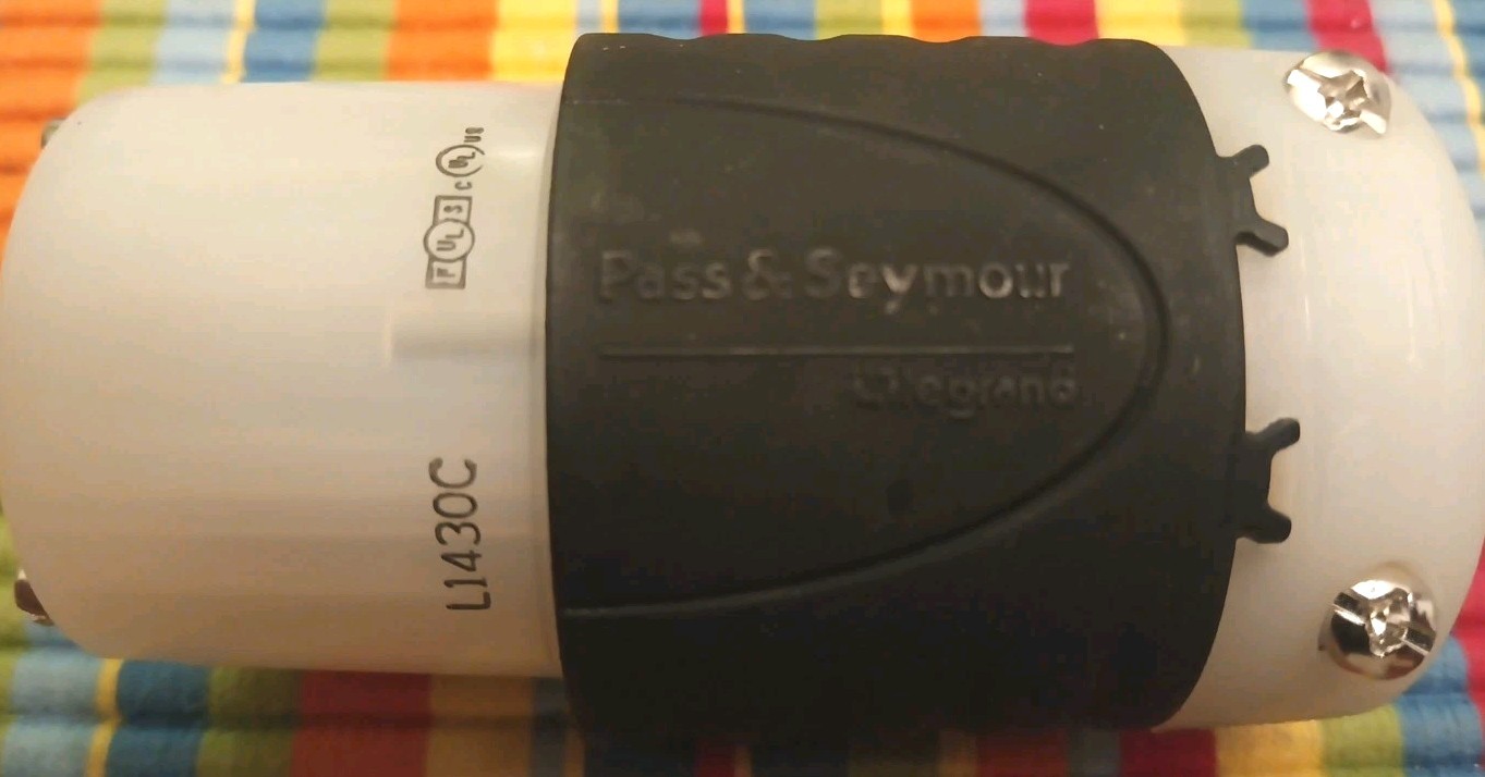 Pass & Seymour Turnlok Connector L1430-C 30A, 125-250V New Open Box
