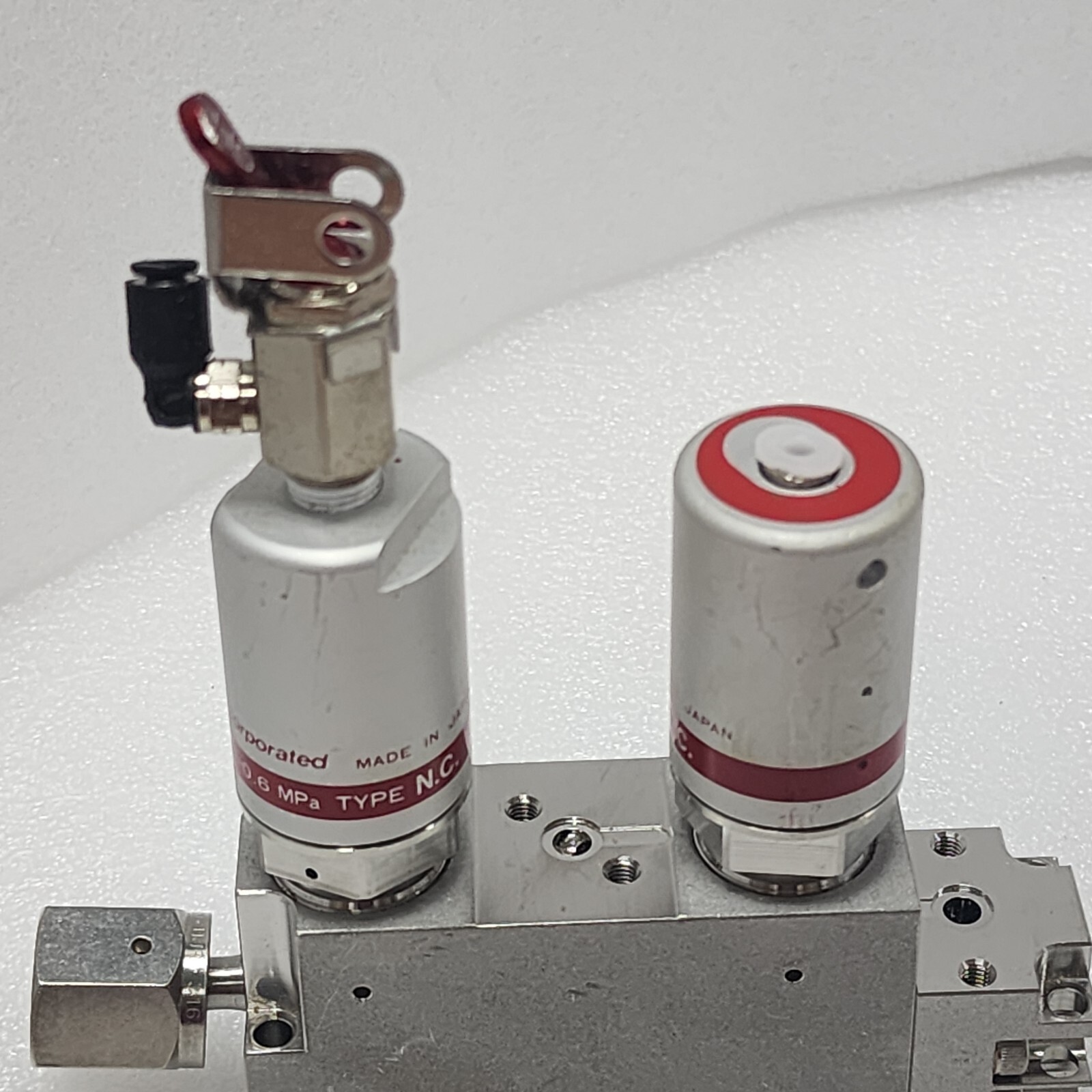 Lam 766-077821-501 Rev C, Fujikin 0.P. 0.5-0.6 MPa, Type NC Assy,Jp,_96973