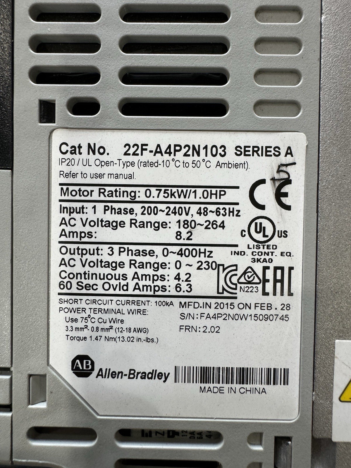 ALLEN-BRADLEY POWERFLEX 4M AC DRIVE 22F-A4P2N103 SER. A 1.0HP 0.75KW 1Ph