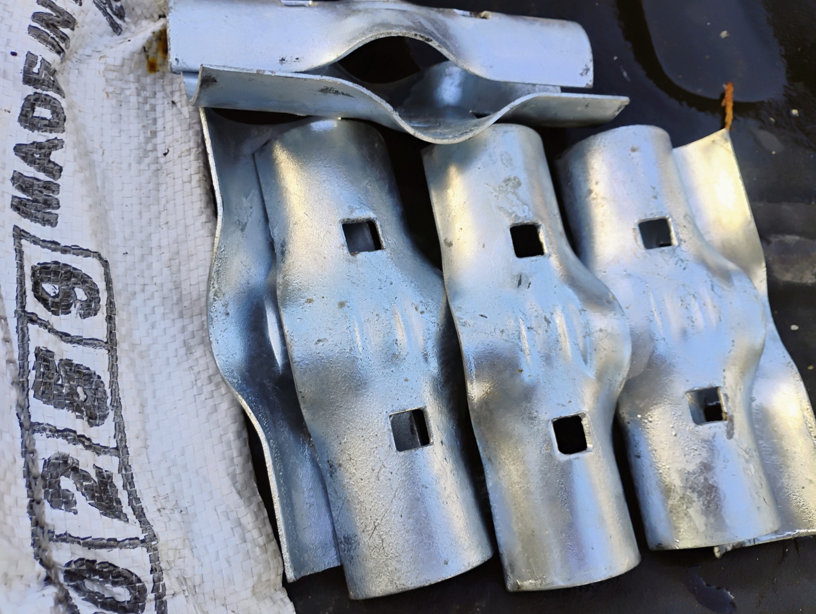 1 5/8″X 1 5/8″ Boulevard Clamps New Never Used 50pcs Each Bag