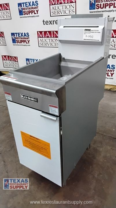 Black Diamond 40Lbs Natural Gas Deep Fryer with manufacturer warranty 1 Year