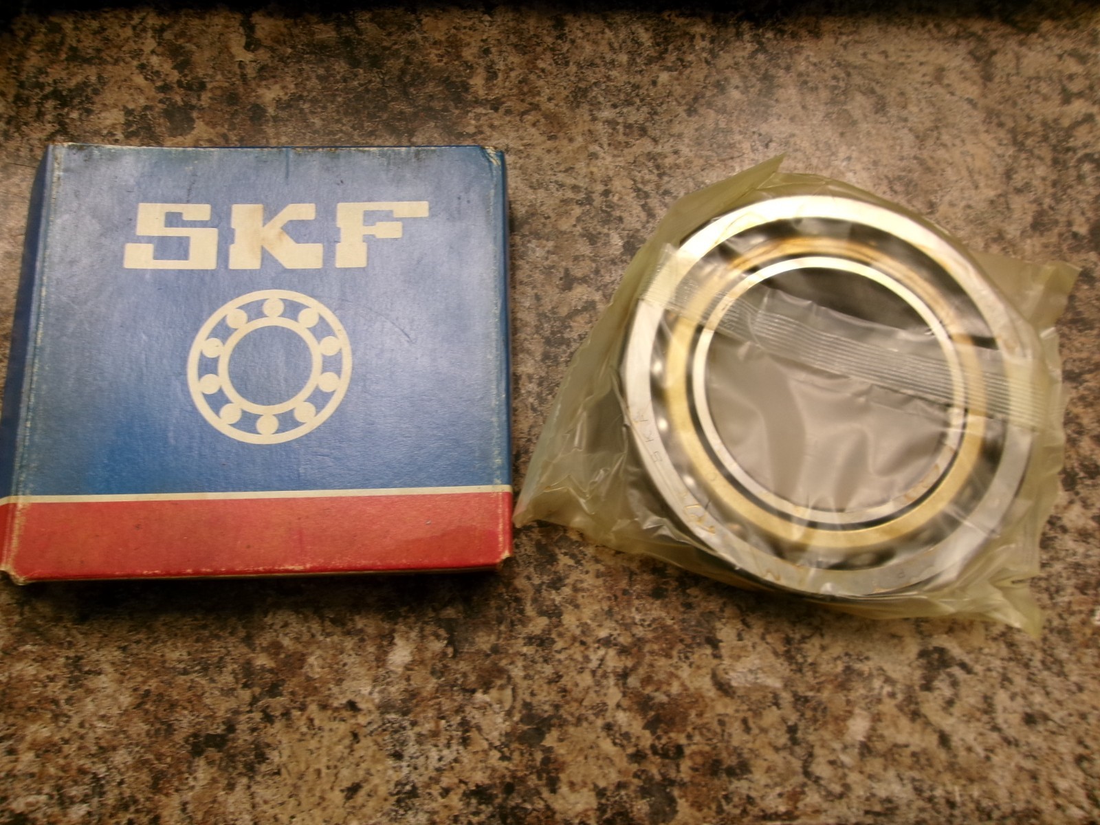 SKF AUSTRIA 7216 BECBY BEARING