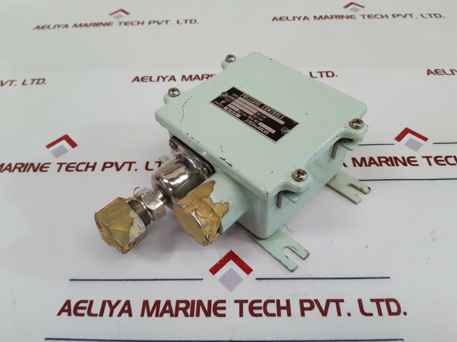 Saginomiya Sps-h235wu3 Pressure Controls