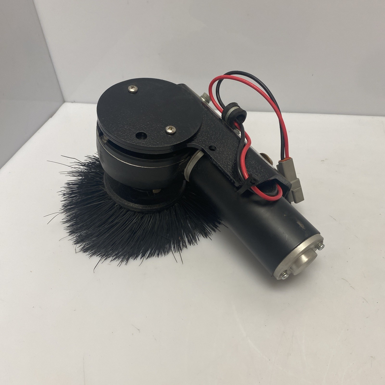 Windsor Karcher Chariot 2 iVac 24 CVC24 Motor 36Vdc 90 Deg. 1/16 Hp 86322470