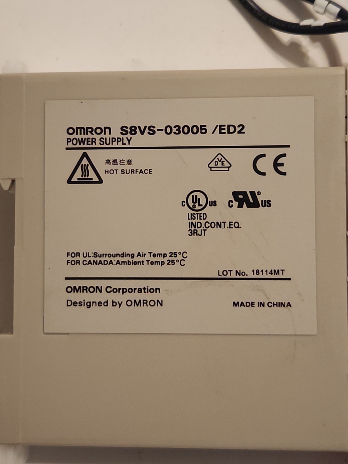 Omron S8VS-03005 /ED2 5V 4A POWER Supply Mounts Din Rail Free Shipping