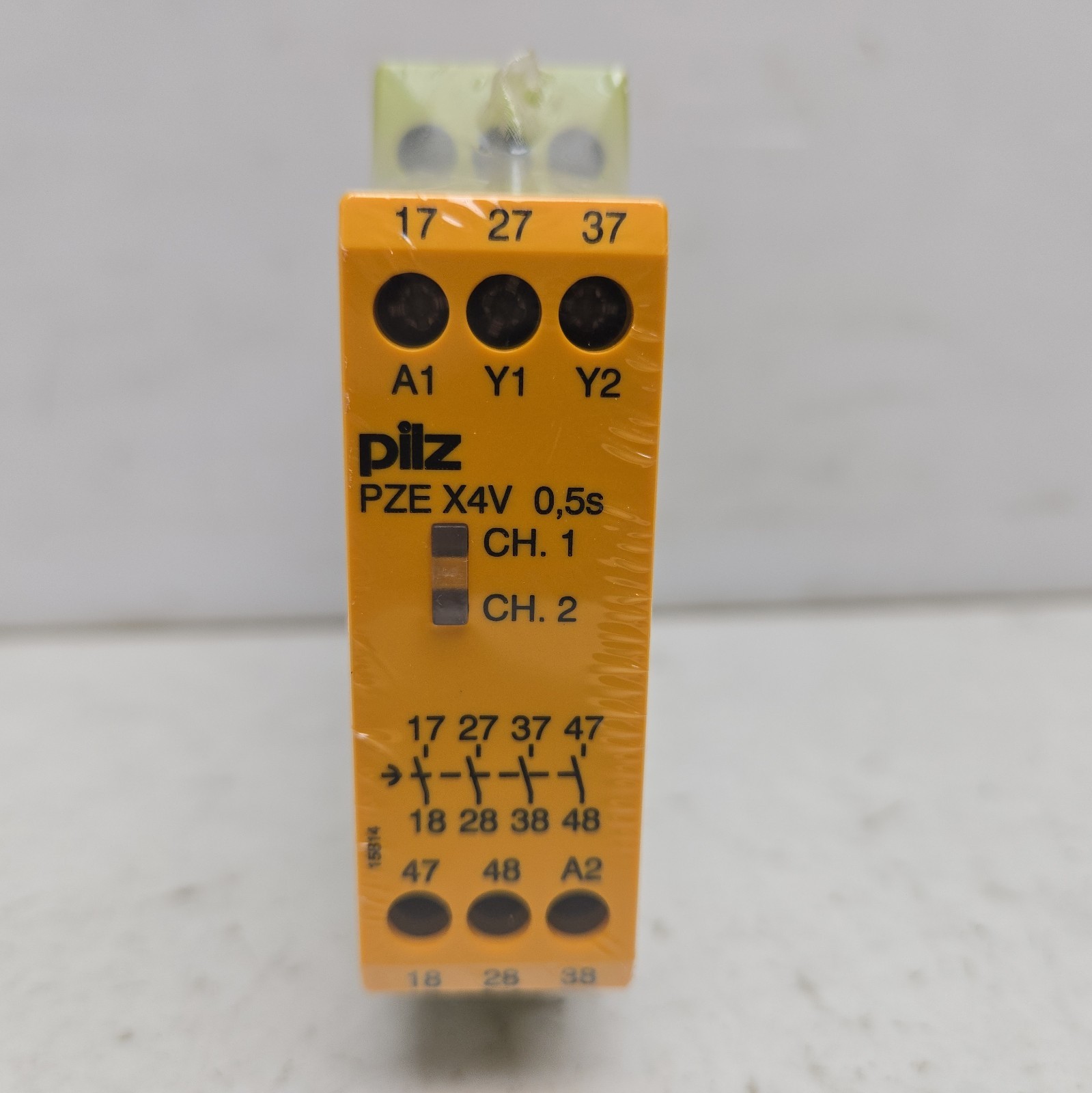 Pilz PZE X4V 0.5/24VDC 4n/o Fix Safety Relay Contact Expansion Input 774580 New
