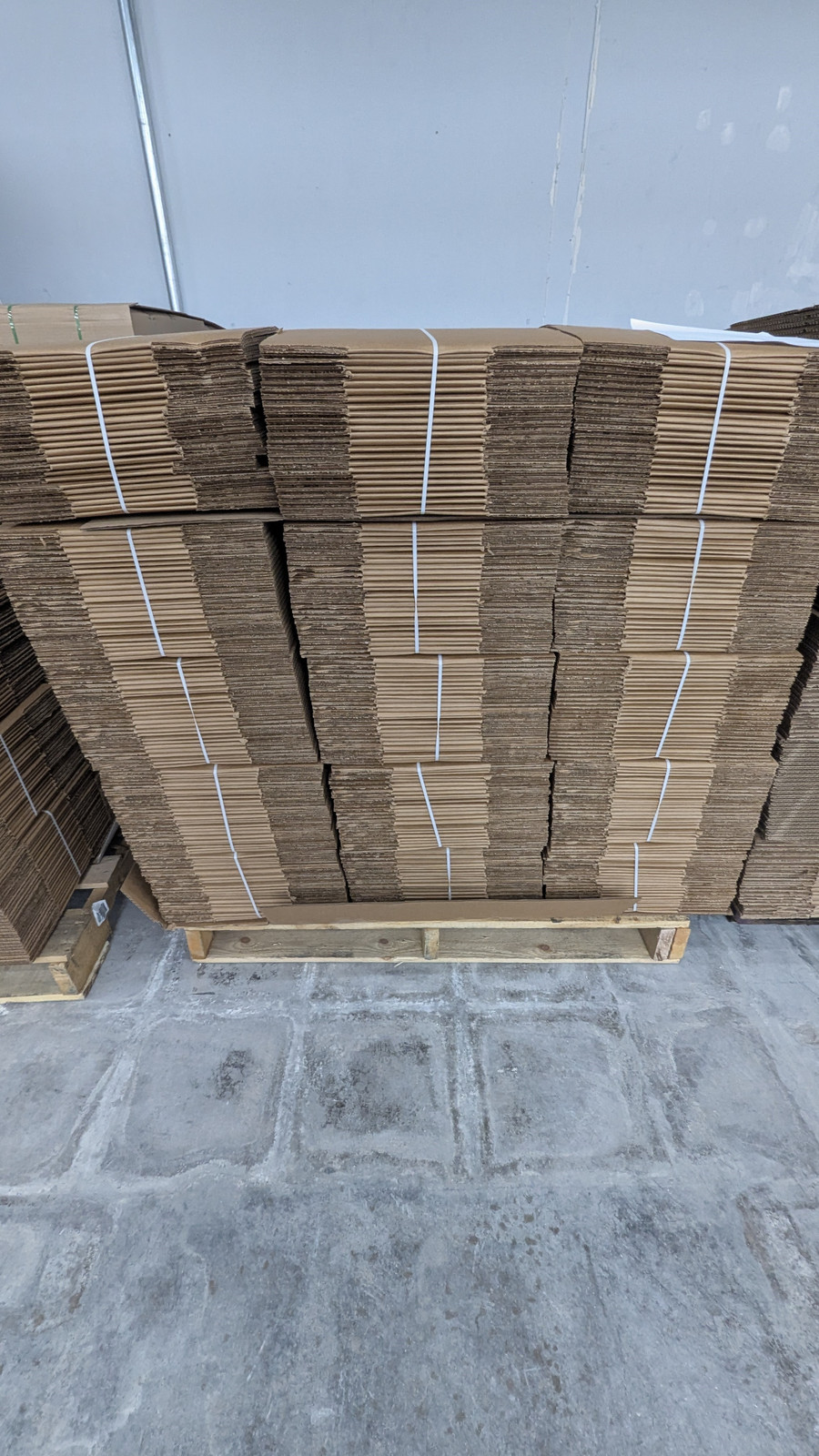 HEAVY DUTY Shipping Boxes for Packing Moving & Mailing Corrugated Cardboard Box