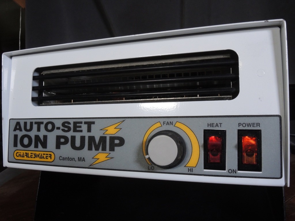 NASA! Charles Water Benchtop ESD Static Neutralizer Auto-Set Ion Pump Ionizer