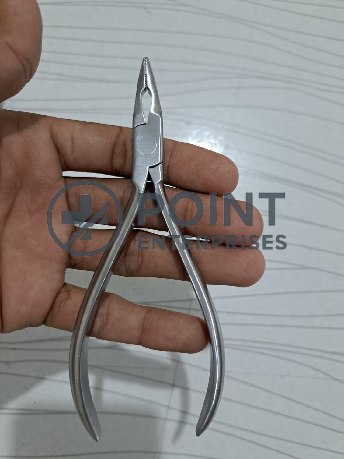 HU FRIEDY Ultra Slim Weingart Orthodontic Pliers | 678-200 |