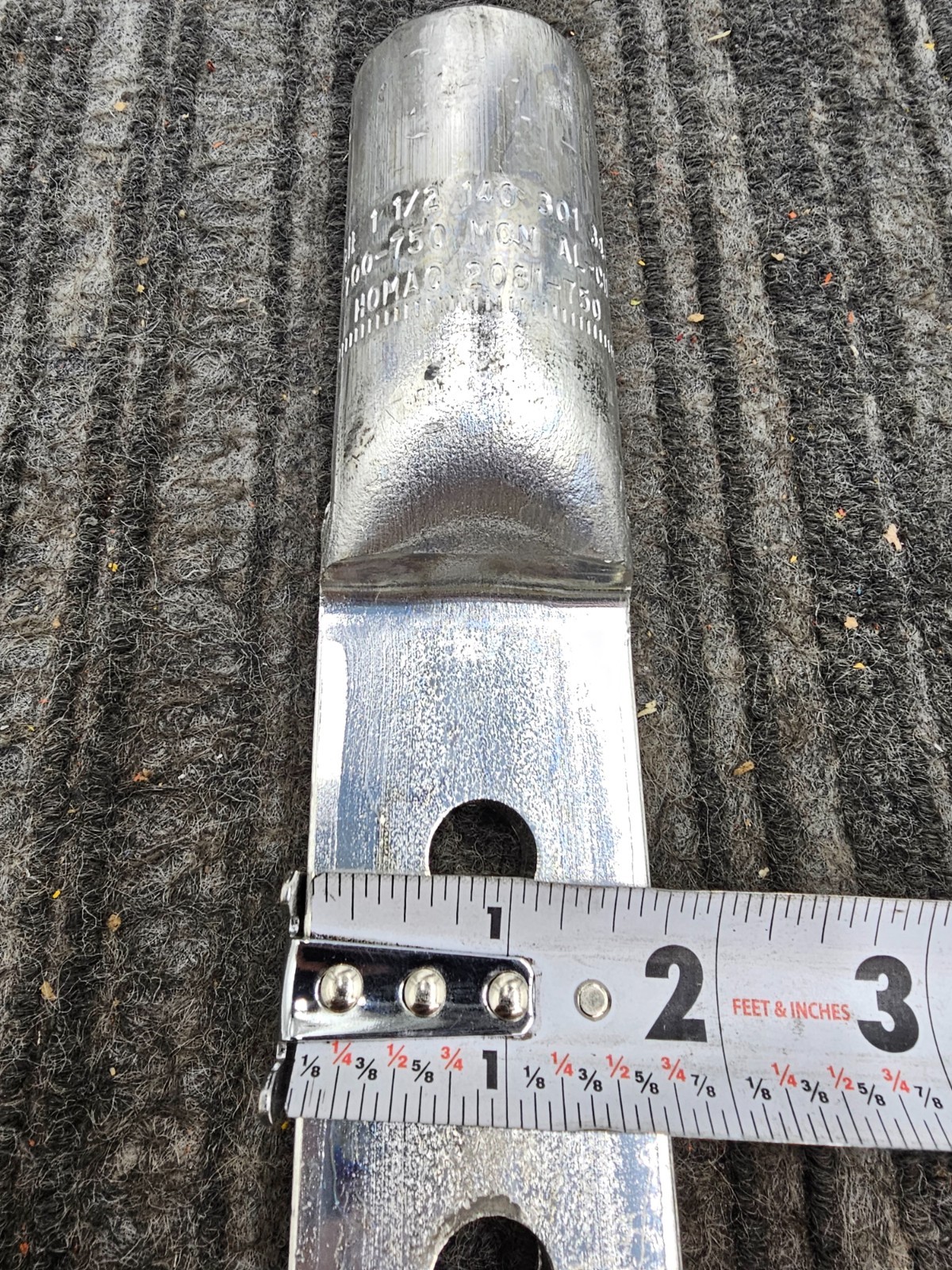 Homac 2081-750 Aluminum Compression Lug 750kcmil 2-Hole NEMA Pad AL-CU