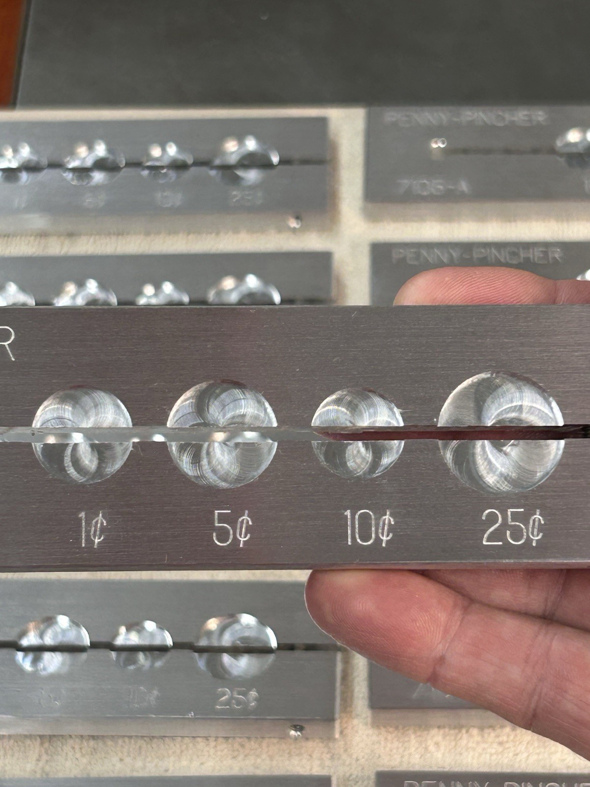 7 U.S. COIN HOLDER FOR NEW HERMES ENGRAVING VISE FOR CLEANING, REPAIR, ETC.