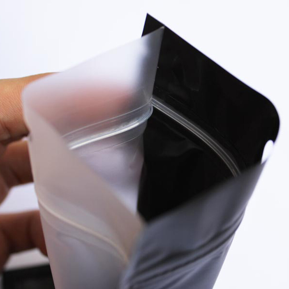 100 Flat Translucent/Black Mylar QuickQlick™Bags w/Hang Hole in Variety of Sizes