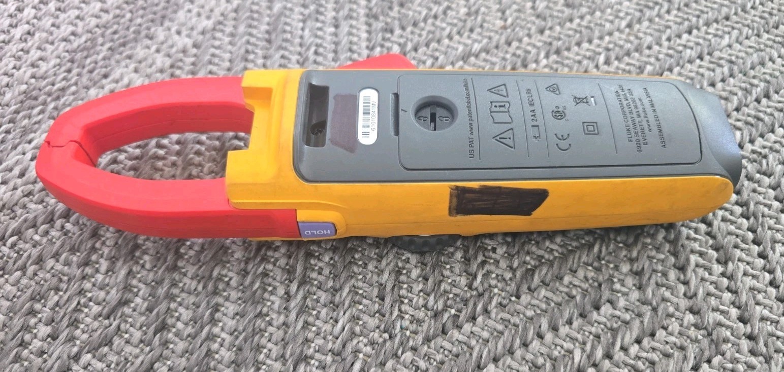 Fluke 376 FC True RMS AC/DC Clamp Meter