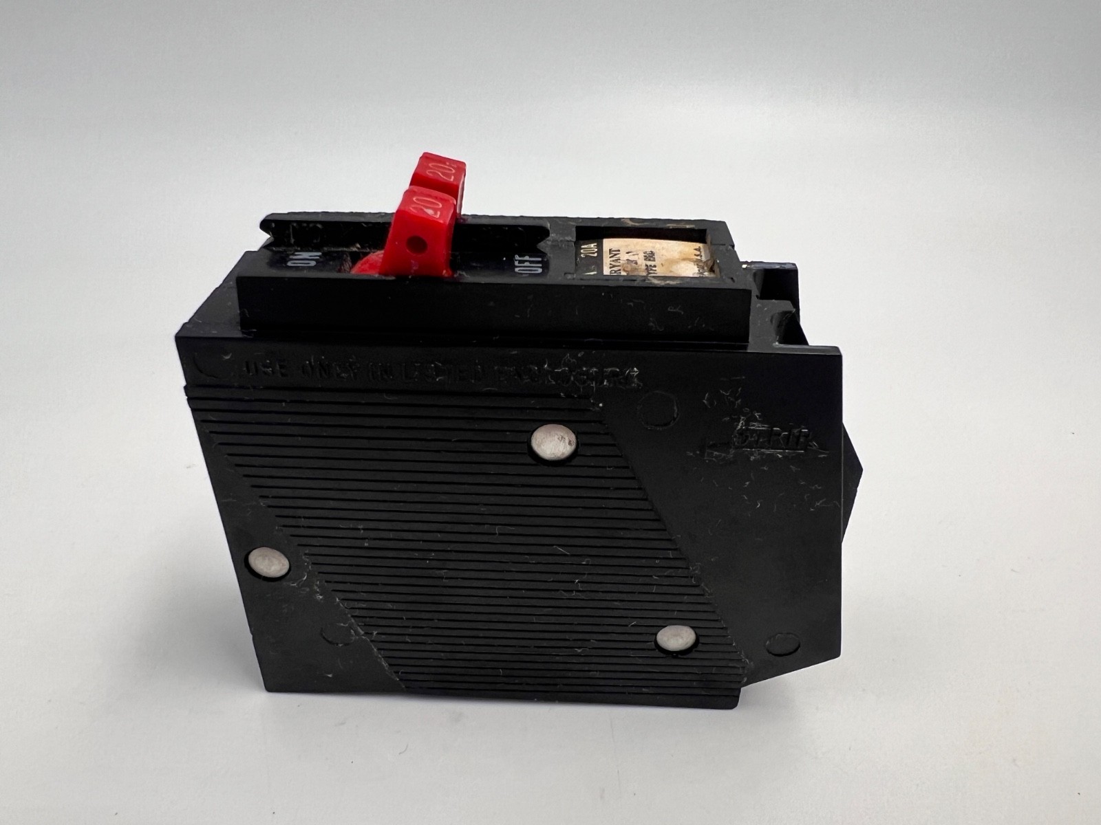 Bryant BR 20-20 BR2020 20 Amp 1 Pole Circuit Breaker Type BRD 120VAC Plug In