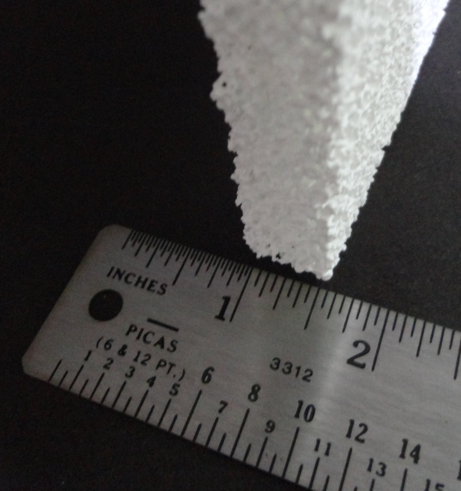 ONE 6″ x 6″ HIGH PURITY RECTANGULAR RETICULATED SPONGE ALUMINA 20 ppi No. 822