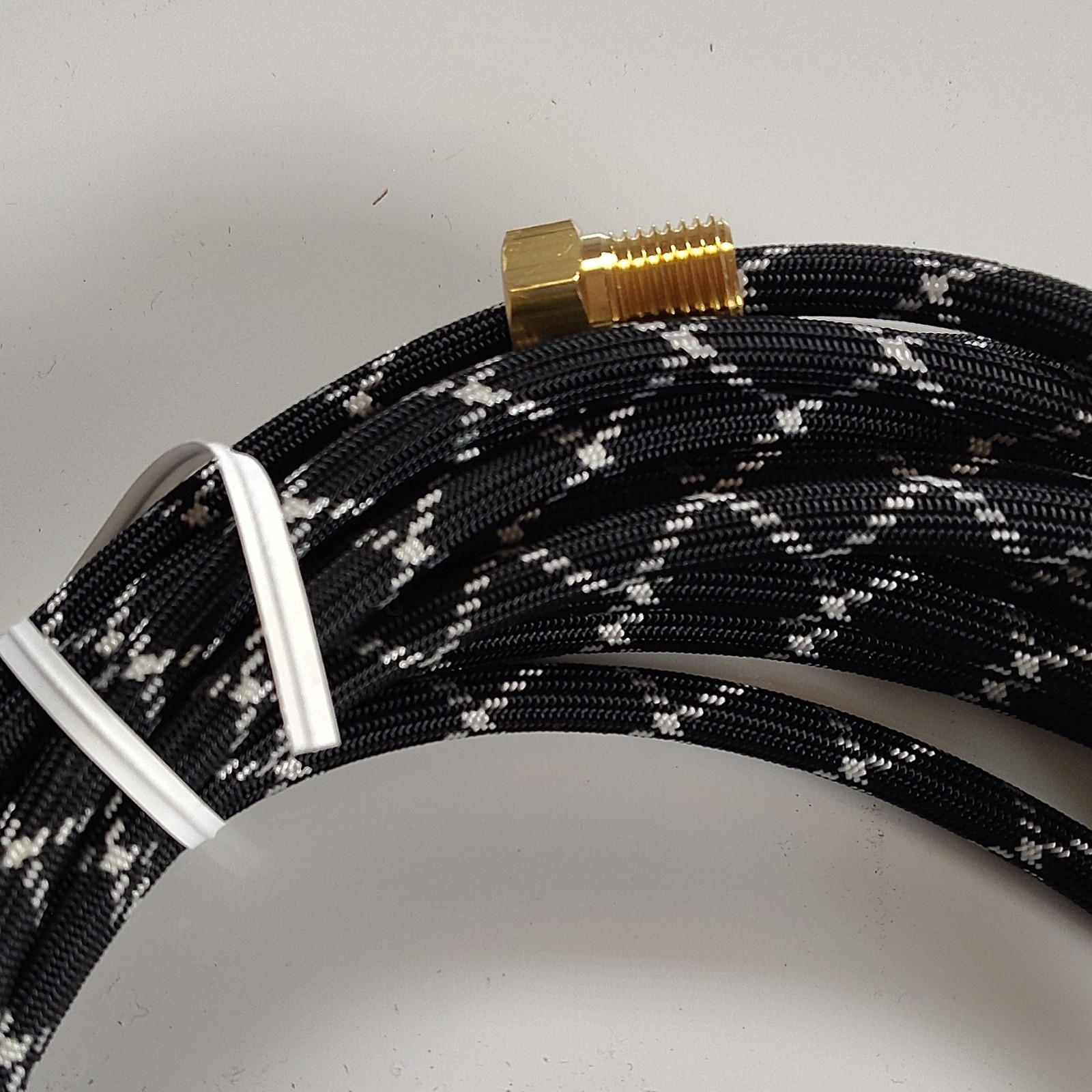 Miller Electric 45V10r Gas Hose, Braided Rubber, 25 Ft (7.6M)